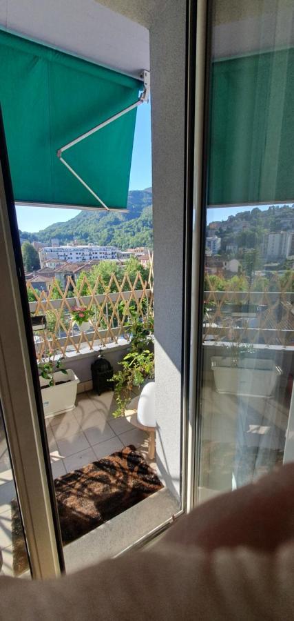 Charming Penthouse Near Como Lake Chiasso Exterior photo